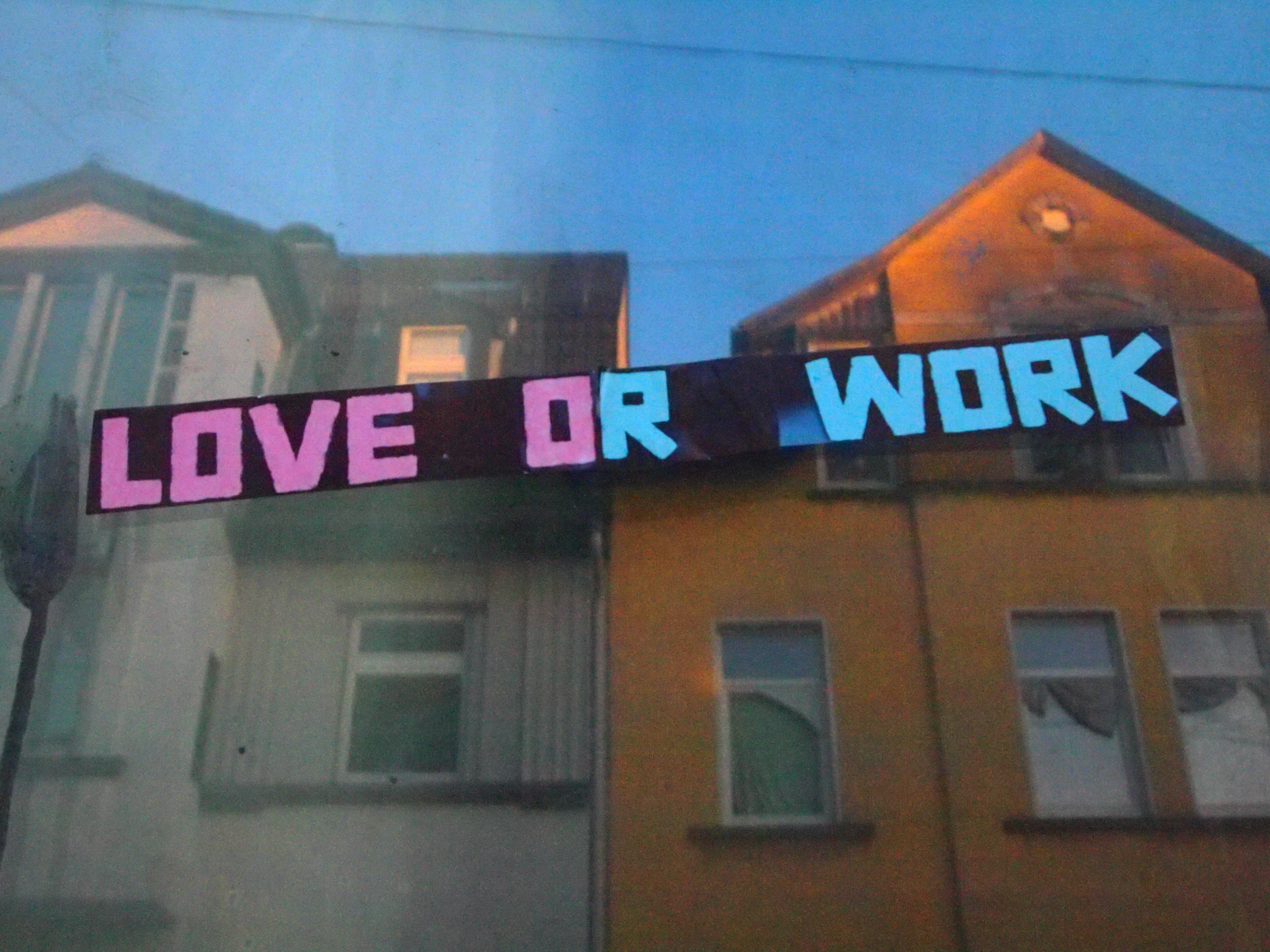 Awesomepreneur - Love or work?